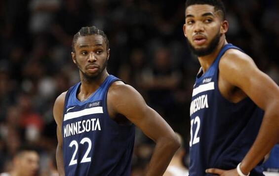 都体：国米和米兰考虑门将替代方案，卡普里莱成首选目标（都体：米兰双雄评估门将备选方案，卡普里莱为头号目标）