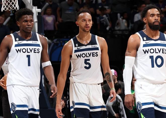 尤文连续18个赛季通过意大利杯1／8决赛，为现存唯一球队（尤文已连续18季闯过意大利杯1／8决赛，现今仅此一家）