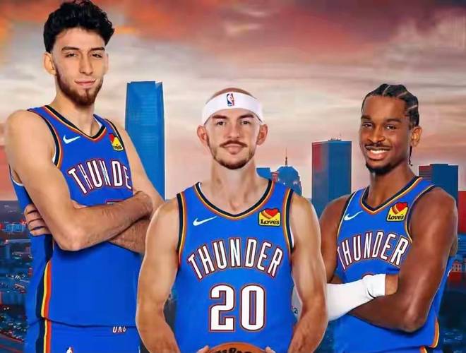 足球欧洲杯官方发布主题曲，引热议（欧洲杯公布官方主题曲，掀起热议）