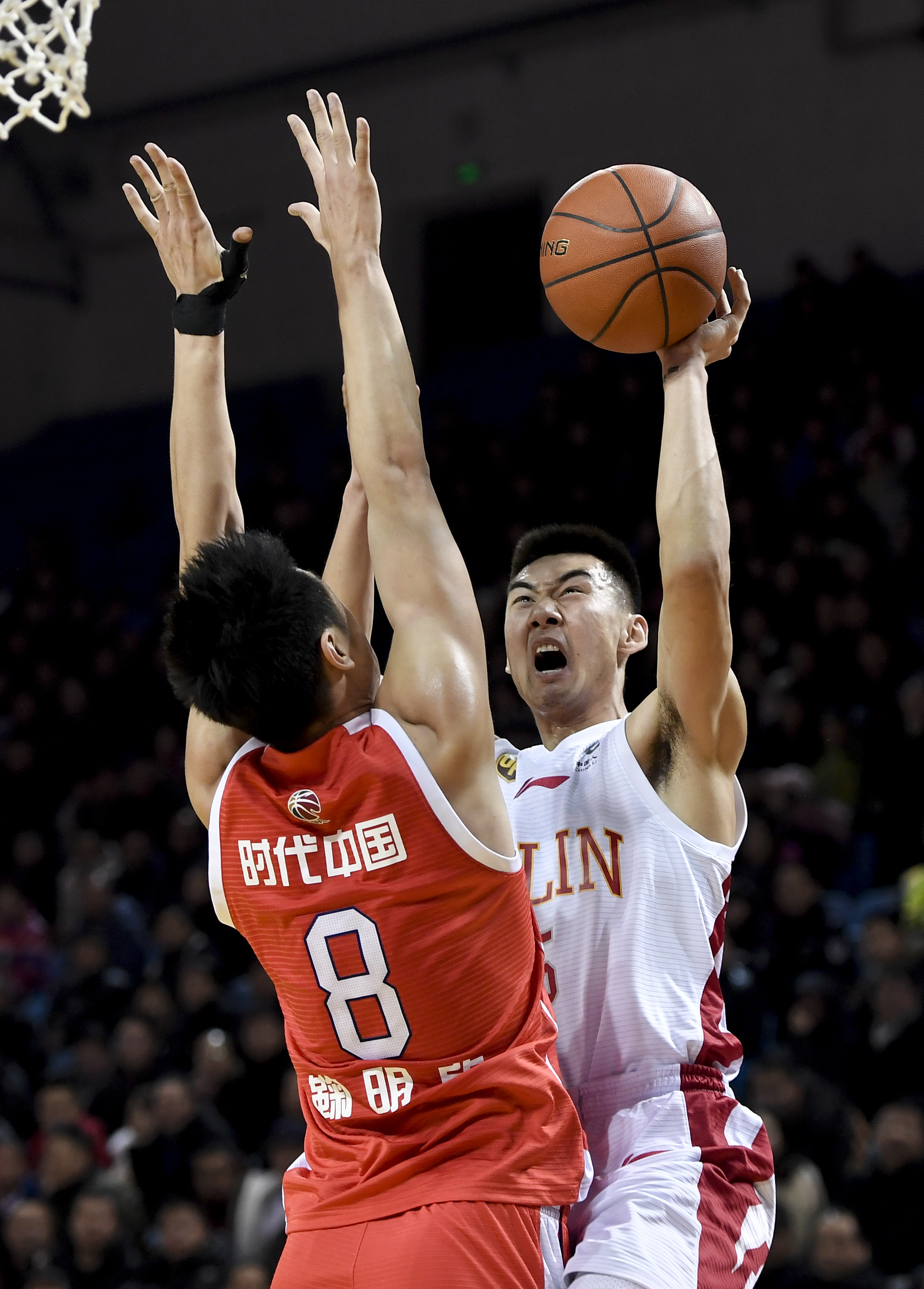 日职联收官战前瞻：京都不死鸟主场抢亚冠资格 神户胜利船携交锋优势来袭（日职联末轮前瞻：京都不死鸟主场冲击亚冠名额，神户胜利船凭交锋优势压境）